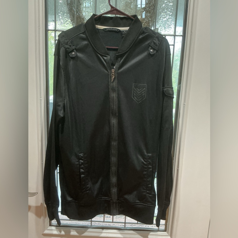 Sean John XL Men’s Black and Gray Jacket